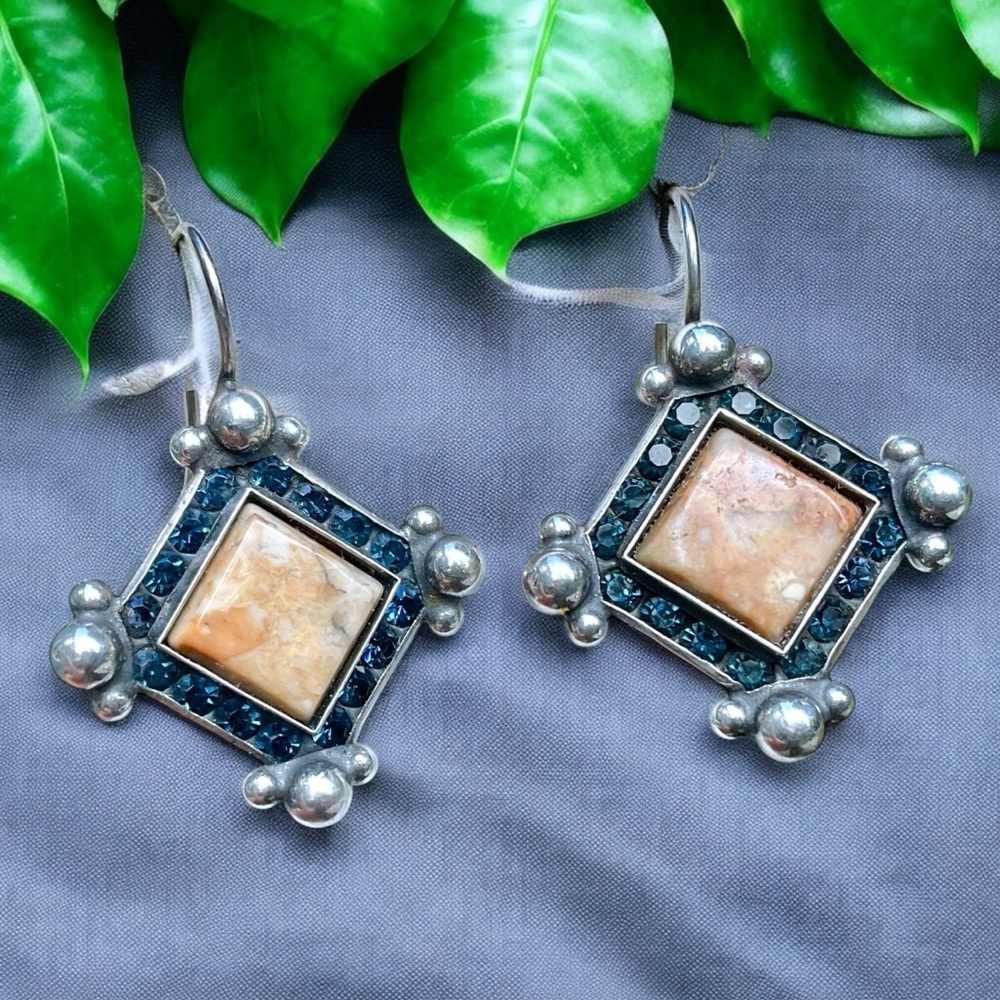 🌺Vintage Mary DeMarco Earrings